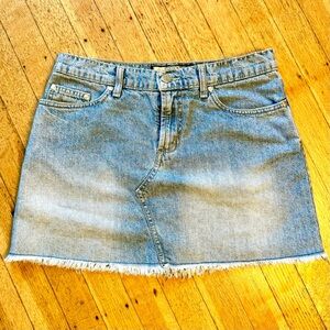 PARIS BLUE Vintage 90s Jean Mini Skirt, Size 3, Raw edge detail, 100% Cotton